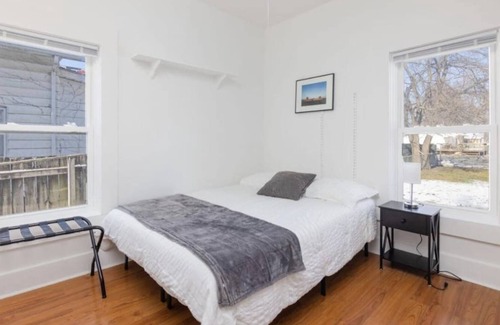 Des Moines House | Charming 3 BR Home, in the heart of DSM!