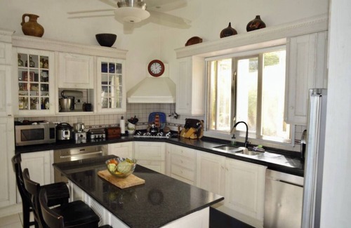 Frigate Bay Villa | Charming 3-bedroom villa with Breathtaking Ocean View