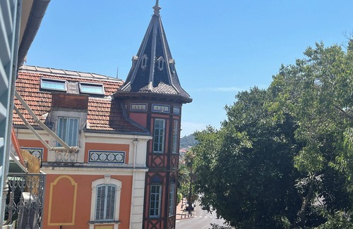 Hyeres City Centre Apartment | Charming 3 rooms of 50 m2 located in Hyères