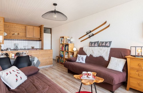 Chamrousse Apartment | Charming 3-Star Mountain Studio, Center of Chamrousse, Close to Slopes