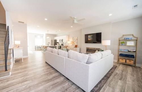 Lynchburg House | Charming 3BD Home | 9 MIN to LU