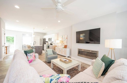 Lynchburg House | Charming 3BD Home | 9 MIN to LU