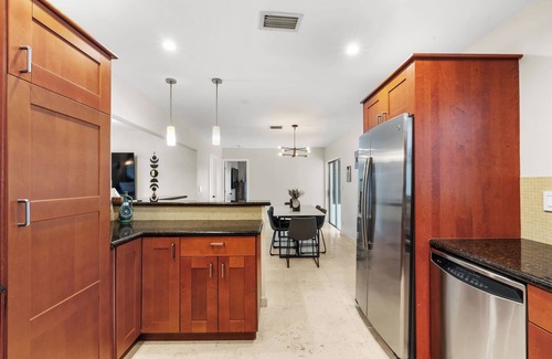 Hollywood Lakes Villa | ★CHARMING 3BDR VILLA W/PRIVATE POOL & SPACIOUS BACKYARD IN HOLLYWOOD