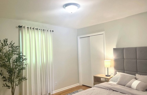 Lynchburg Other | Charming 3bedrooms house 5min to LU. Central Lynchburg.