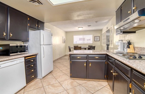 Rancho Oakey House | Charming 3Br 2Ba home located 5 mins to downtown!