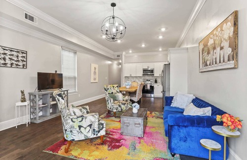 Broadmoor House | Charming 3BR House in Uptown New Orleans!