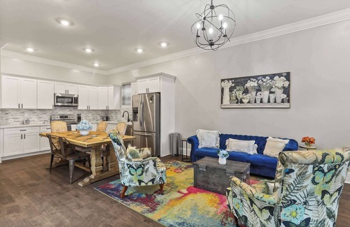 Broadmoor House | Charming 3BR House in Uptown New Orleans!