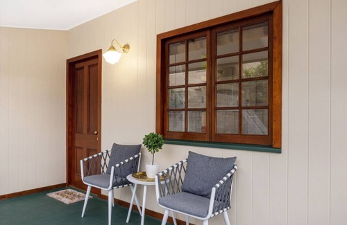 Highgate Hill House | Charming 3BR Inner-City Haven @Highgate Hill