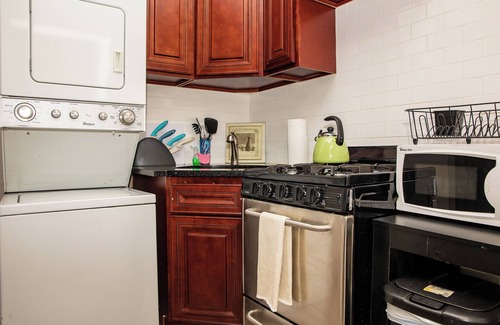 Garment District House | Charming 3BR Midtown West Apartment: Prime Location & Comfort