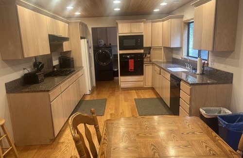 Comstock Acres House | Charming 4 bedroom, 3 1/2 bath Tahoe City home. Centrally located.
