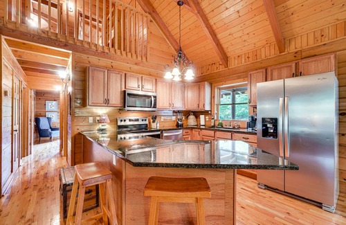 Townsend Cabin | Charming 4-bedroom cabin 4 miles from the Smokey Mountain National Park