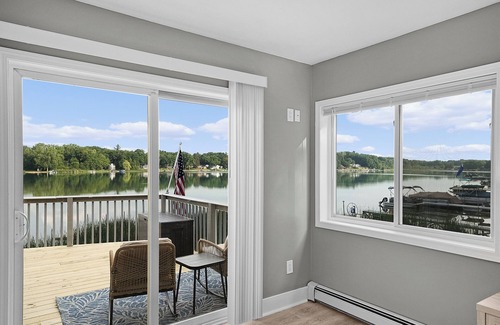 Smyrna Cottage | Charming 4-bedroom cottage in enchanting Sand Lake with WiFi, AC