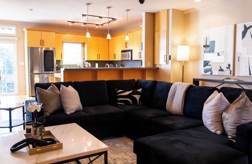 Florence Condo | Charming 4-bedroom condo with WiFi and AC in marvelous Florence