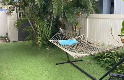 Laie Cottage | Charming 4-bedroom cottage with WiFi and AC in serene Laie