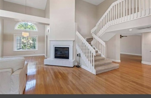 Feather Sound House | Charming 4-bedroom house, sleeps 8, in Feathersound.