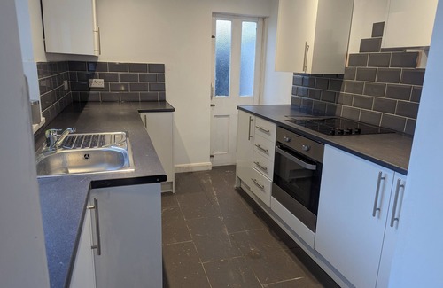 Dover House | Charming 4-Bedroom House in Dover