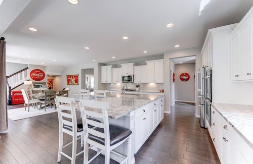 Vista Ridge House | Charming 4-bedroom house in Erie