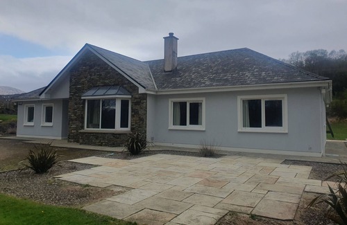 Dawros House | Charming 4-bedroom house with WiFi in beautiful Kenmare Co.Kerry