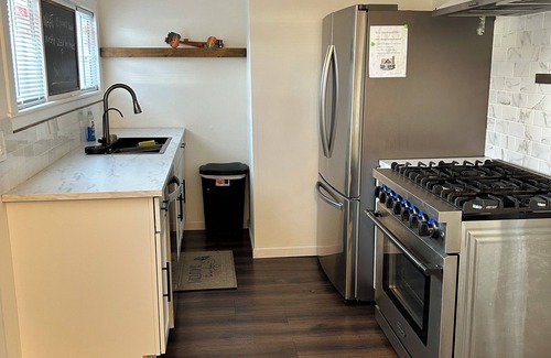 Dayton House | Charming 4-bedroom house with AC and WiFi in delightful Dayton