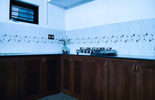 Alappuzha House | Charming 4-bedroom indipendent villa Alappuzha close to Houseboat DY and beach