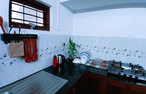 Alappuzha House | Charming 4-bedroom Layanila villa with WiFi, AC in serene Alappuzha
