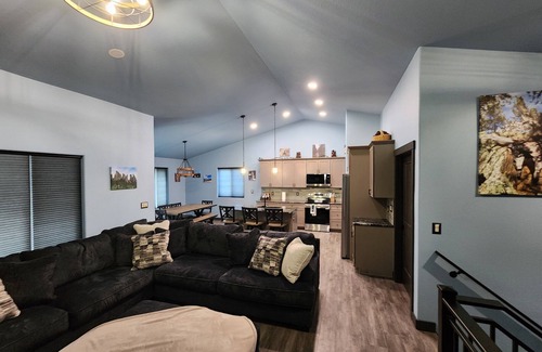 Sturgis House | Charming 4-Bedroom Retreat with Modern Comforts in the Black Hills!
