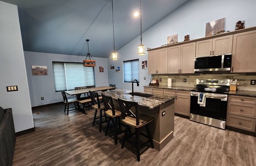 Sturgis House | Charming 4-Bedroom Retreat with Modern Comforts in the Black Hills!