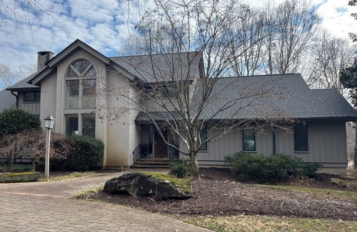 Campobello House | Charming 4-bedroom timber-frame house with AC and WiFi in Campobello.