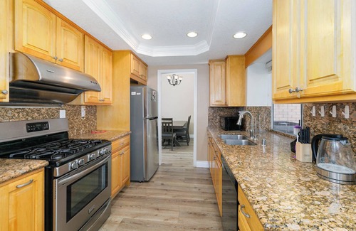 Chino Hills House | Charming 4-bedroom house in Pleasant Chino Hills with WiFi, AC