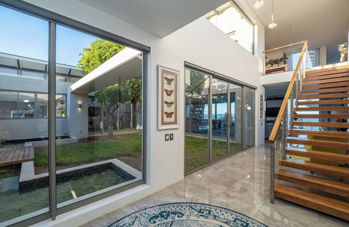 Fisherhaven Villa | Charming 4-bedroom villa with WiFi, AC in serene Hermanus