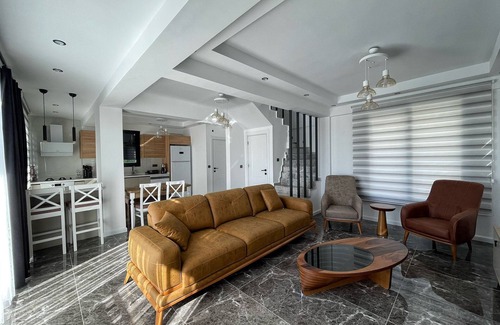 Fethiye Villa | Charming 4-bedroom villa with Sauna and Jacuzzi in lovely Ölüdeniz