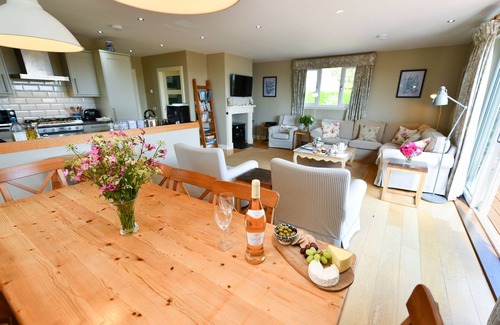 Portpatrick House | Charming 4* House. Sea Views. Next to Golf Course. 4 en suite bedrooms