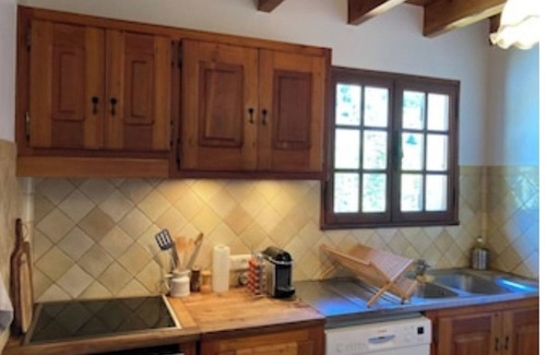 La Salle-les-Alpes Ski Chalet | Charming 4-room family apartment at the foot of Aravet