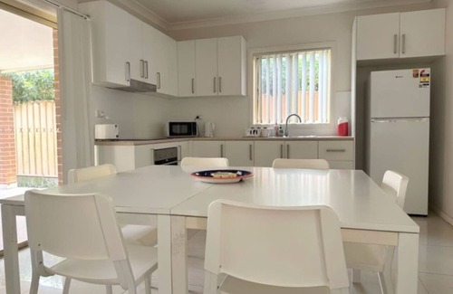 Sans Souci House | Charming 4-Room Home Near Beach