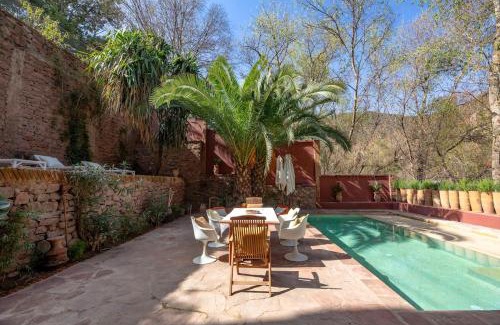 Sti Fadma House | Charming 5 bedroom