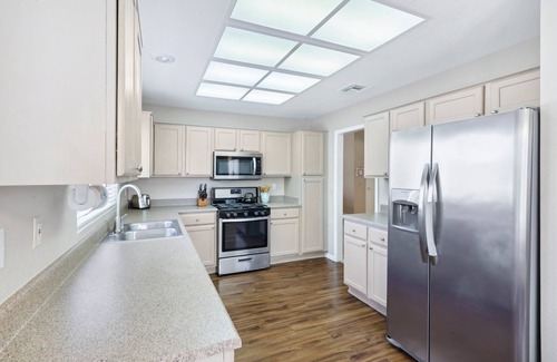 Summerlin House | Charming! 55+ Sun City Summerlin Active-Adult Resort Community by Del Webb