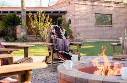Camelback Sierra House | Charming 5BDR Hacienda w Pool Fire Pit Billiards La Casona by AvantStay