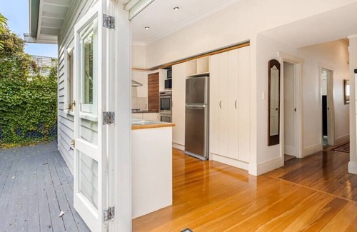 Parnell House | Charming 6-bedroom Parnell Villa
