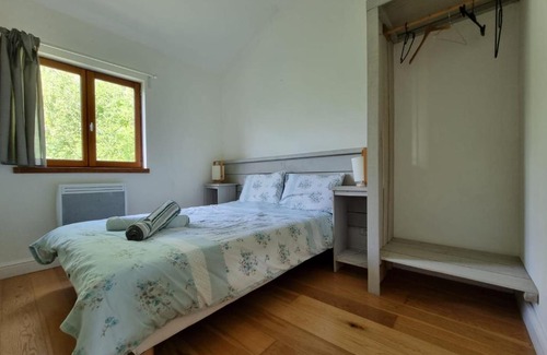 Mervent Villa | Charming 8 bedroom house in the heart of MERVENT forest