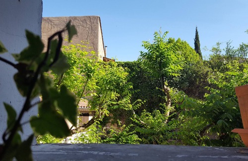 L'Isle-sur-la-Sorgue Apartment | Charming 80m square apartment in the center of L'Isle sur la Sorgue
