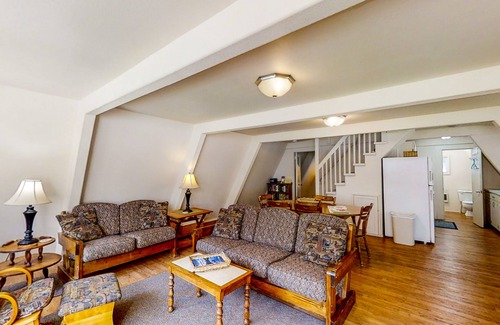 Joseph Cabin | Charming A-Frame w/Mountain Views, Patio & Great Yard - Close to the Lake