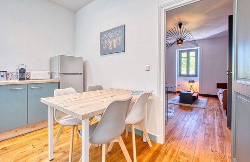 Eymet Apartment | Charming Air-Conditioned Apartment in Eymet, Ideal for 4 People, Comfort and Serenity Guaranteed