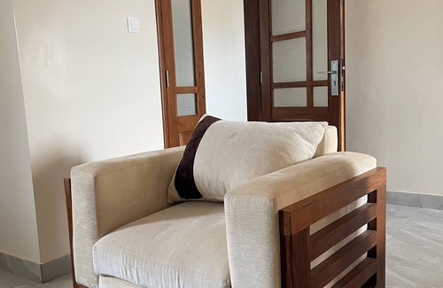 Dakar-Plateau Apartment | Charming Air-Conditioned 3-Bedroom, Near Les Mamelles Ouakam