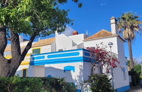 Conceicao e Cabanas de Tavira House | Charming air-conditioned house in residence with swimming pool, near beach wifi fiber