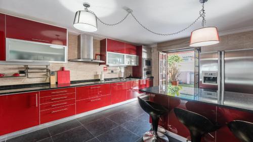 Canidelo House | Charming and Calm House - 5 minutes from the Beach by car