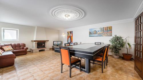 Canidelo House | Charming and Calm House - 5 minutes from the Beach by car