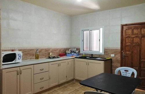 Ennasr House | charming and clean studio 10 min from the airport tunis carthage