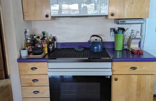 Tyrone House | Charming and comfortable home in the historic district