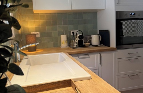 Lorgues Cottage | Charming and cozy detached house (Cottage) with shared large pool