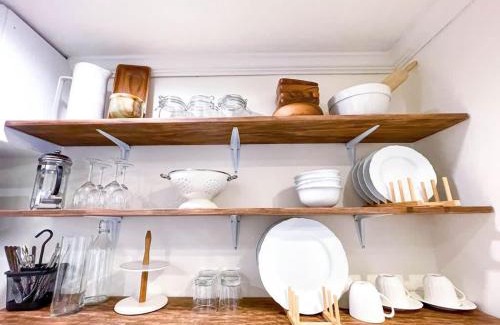 Stanton Park Apartment | Charming and Historic Apartment in Capitol Hill